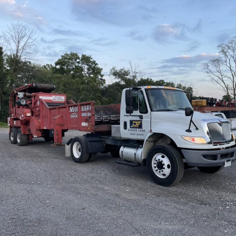 Mobile Grinding Dundee Farm LLC