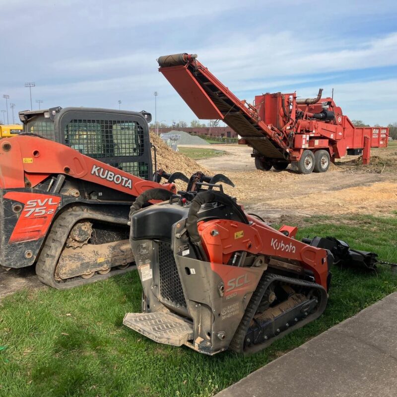 Mobile Grinding Dundee Farm LLC
